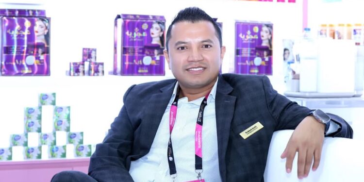 सामान पठाउँछन् ७० देशमा, दुबईमा ३ वटा उद्योग चलाउँछन्